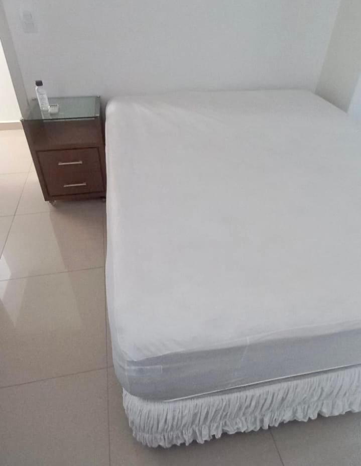De Porto Belo, Balneario Pereque, Sc *